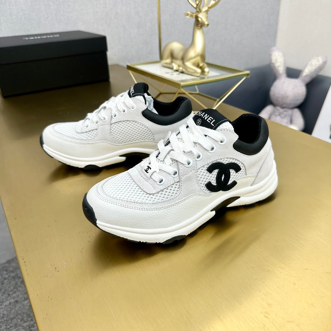 CC 26ss Trainer White Black Mesh Suede Grained Calfskin 668068