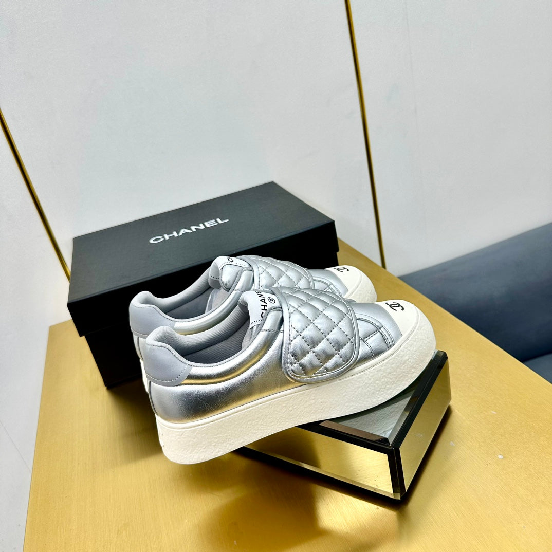 CC Quilted Velcro Strap Sneaker Sliver Sheepskin Mesh 832628