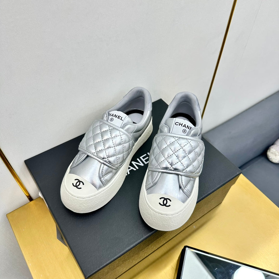 CC Quilted Velcro Strap Sneaker Sliver Sheepskin Mesh 832628