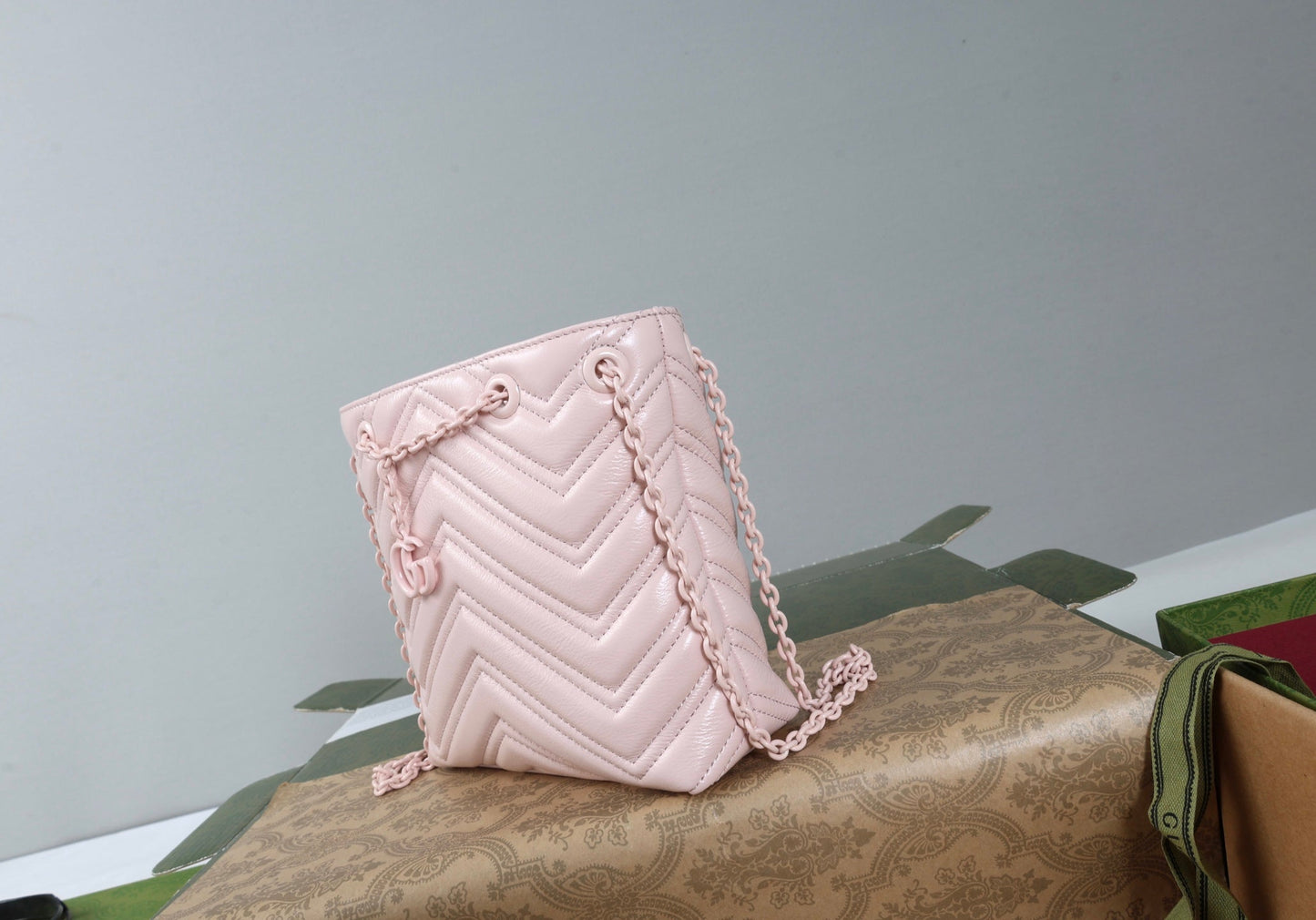 Gucci 26s Marmont Nano Bucket Bag Light Pink Quilted Leather