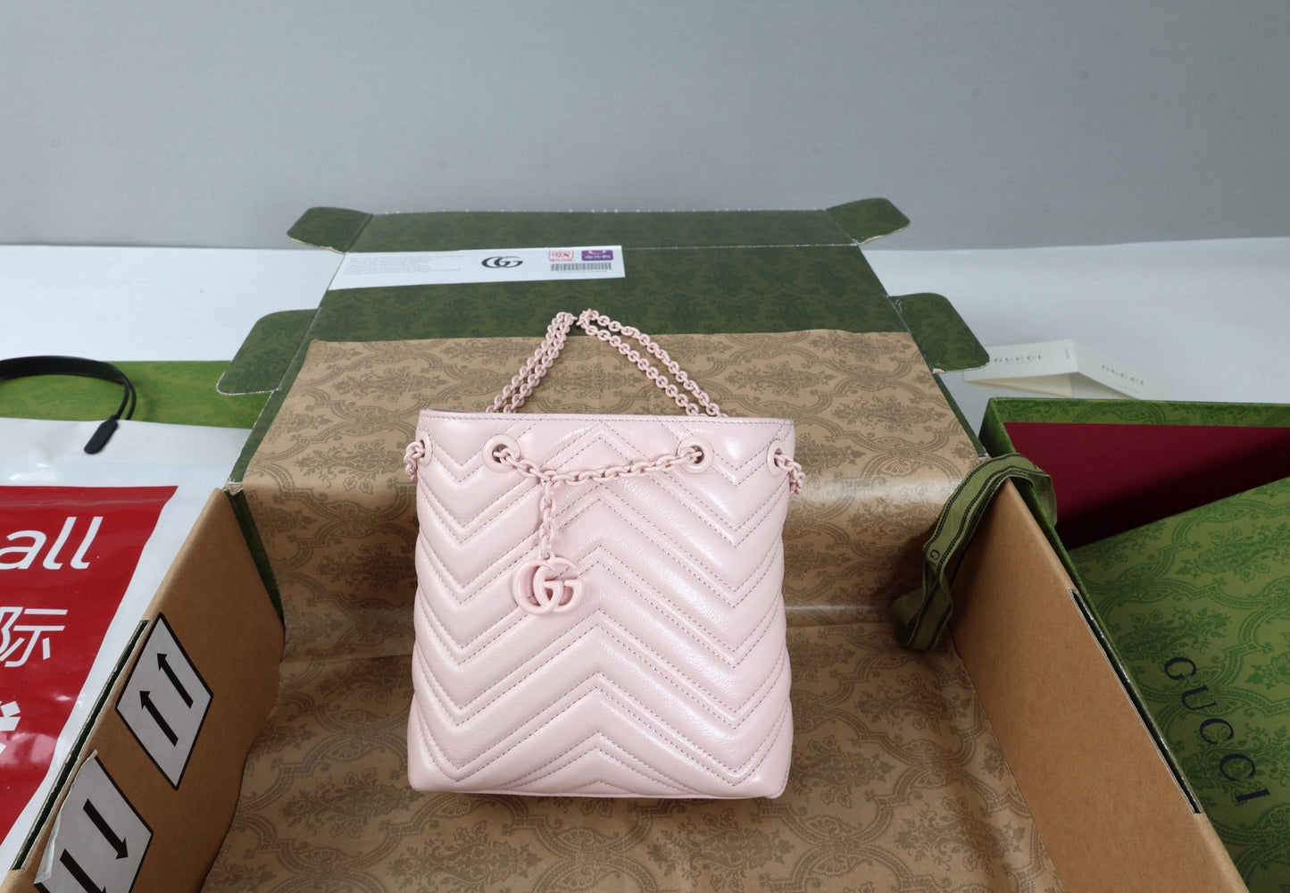 Gucci 26s Marmont Nano Bucket Bag Light Pink Quilted Leather