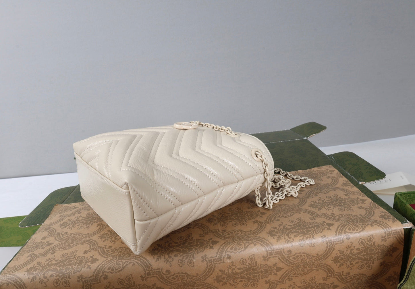 Gucci 26s Marmont Nano Bucket Bag Ivory Quilted Leather