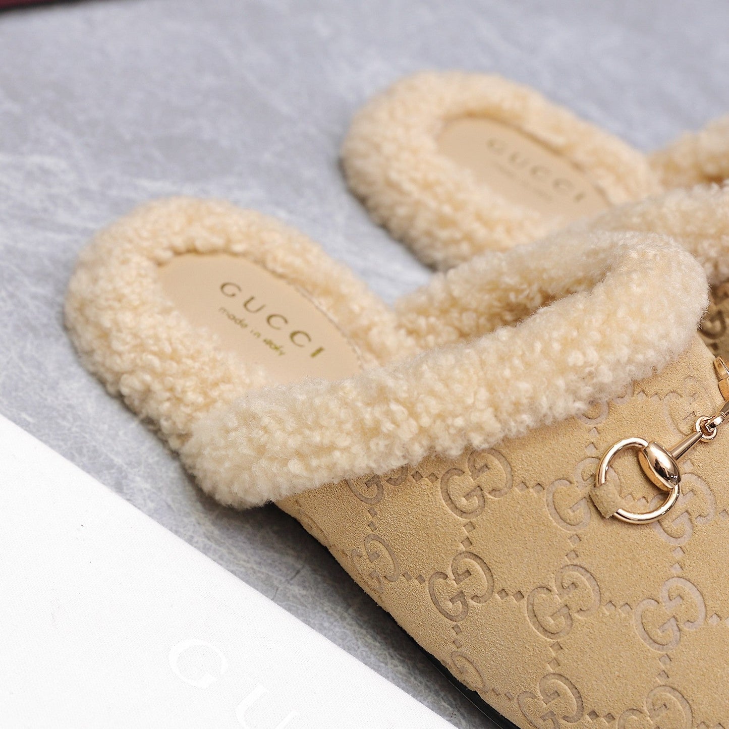 GG Horsebit Mules with Beige Insole Suede Shearing 547327