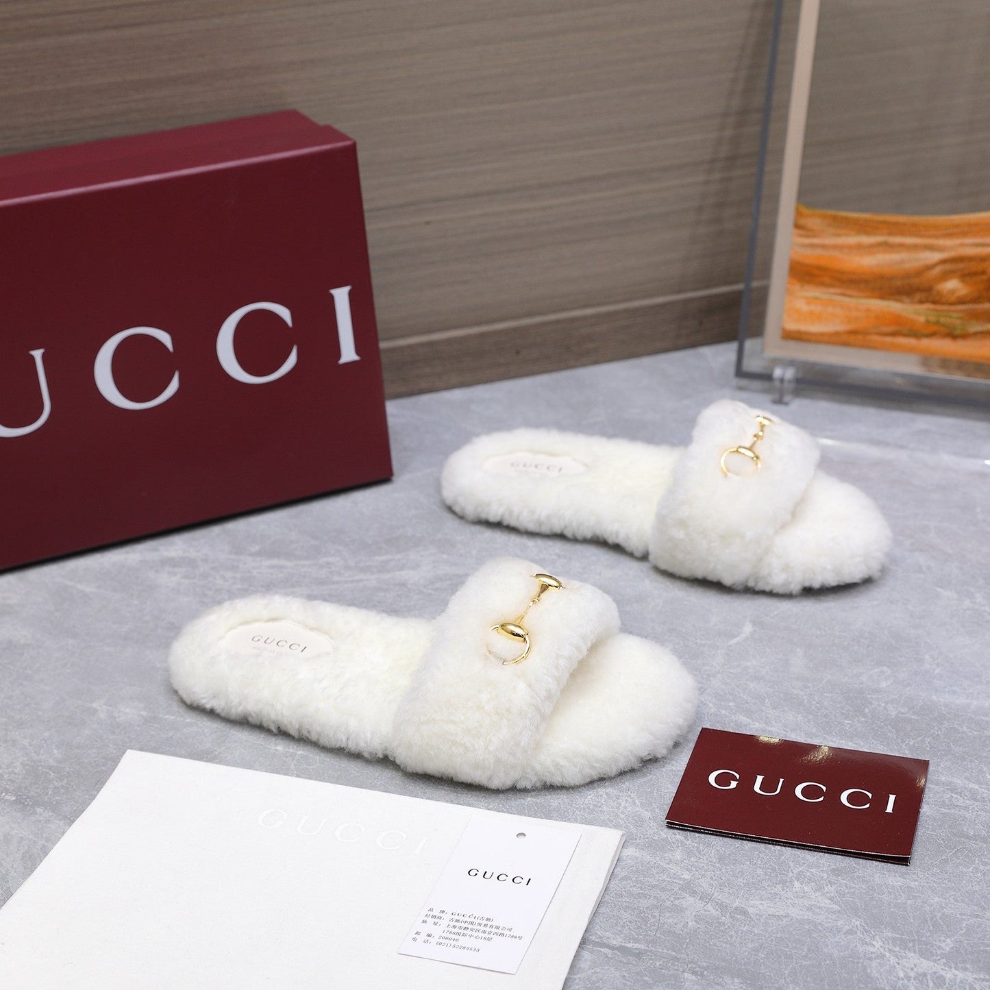 GG Women's Slide with Horsebit White Fur 600969