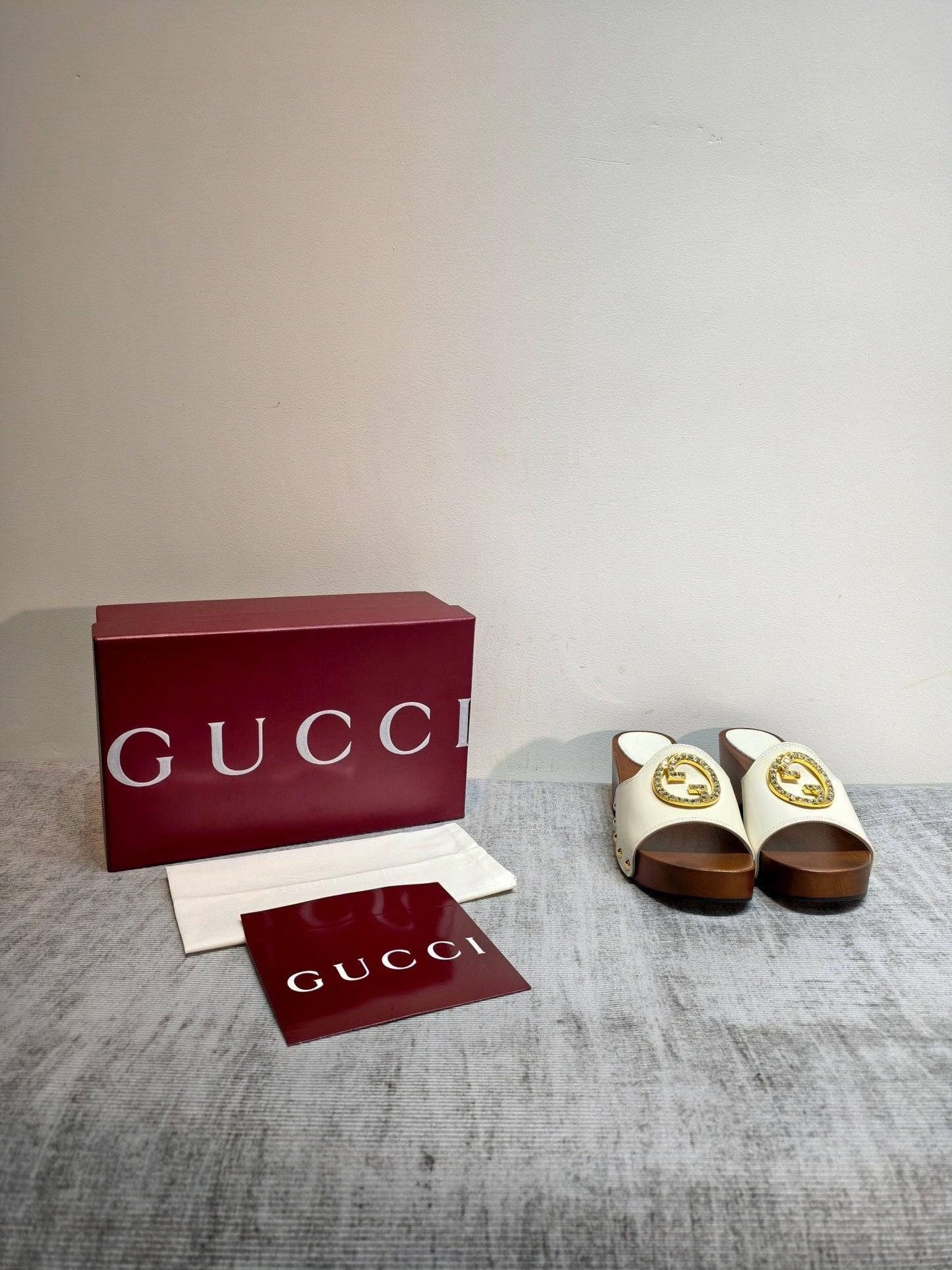 GG Clog White Patent Leather 864264