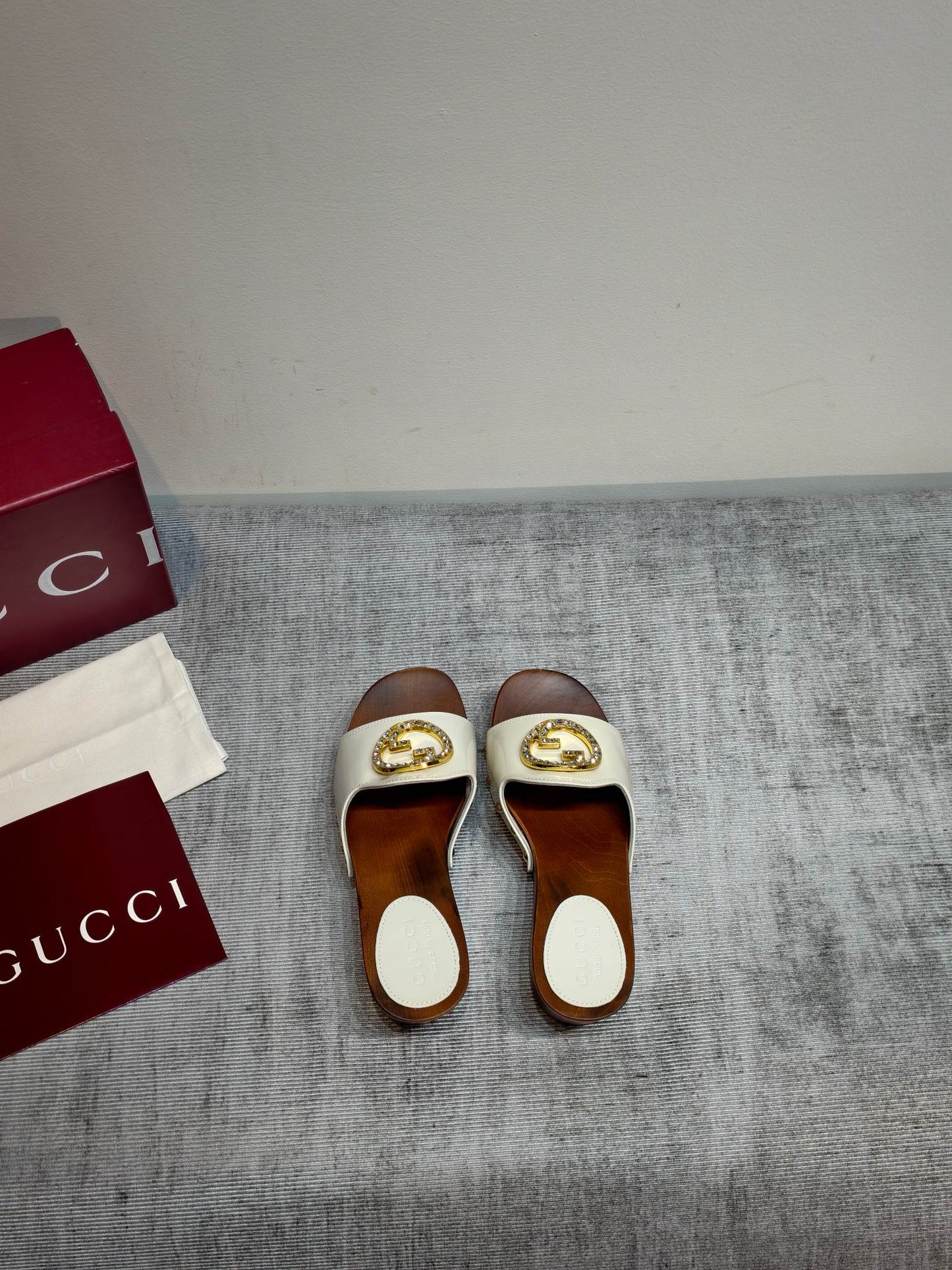 GG Clog White Patent Leather 864264