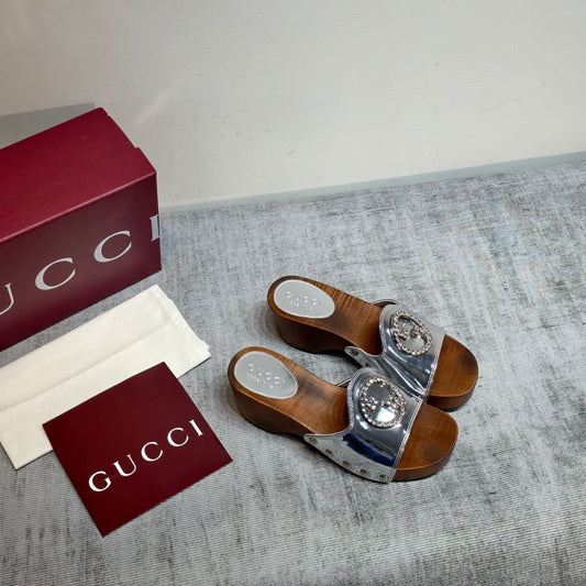 GG Clog Sliver Patent Leather 864265