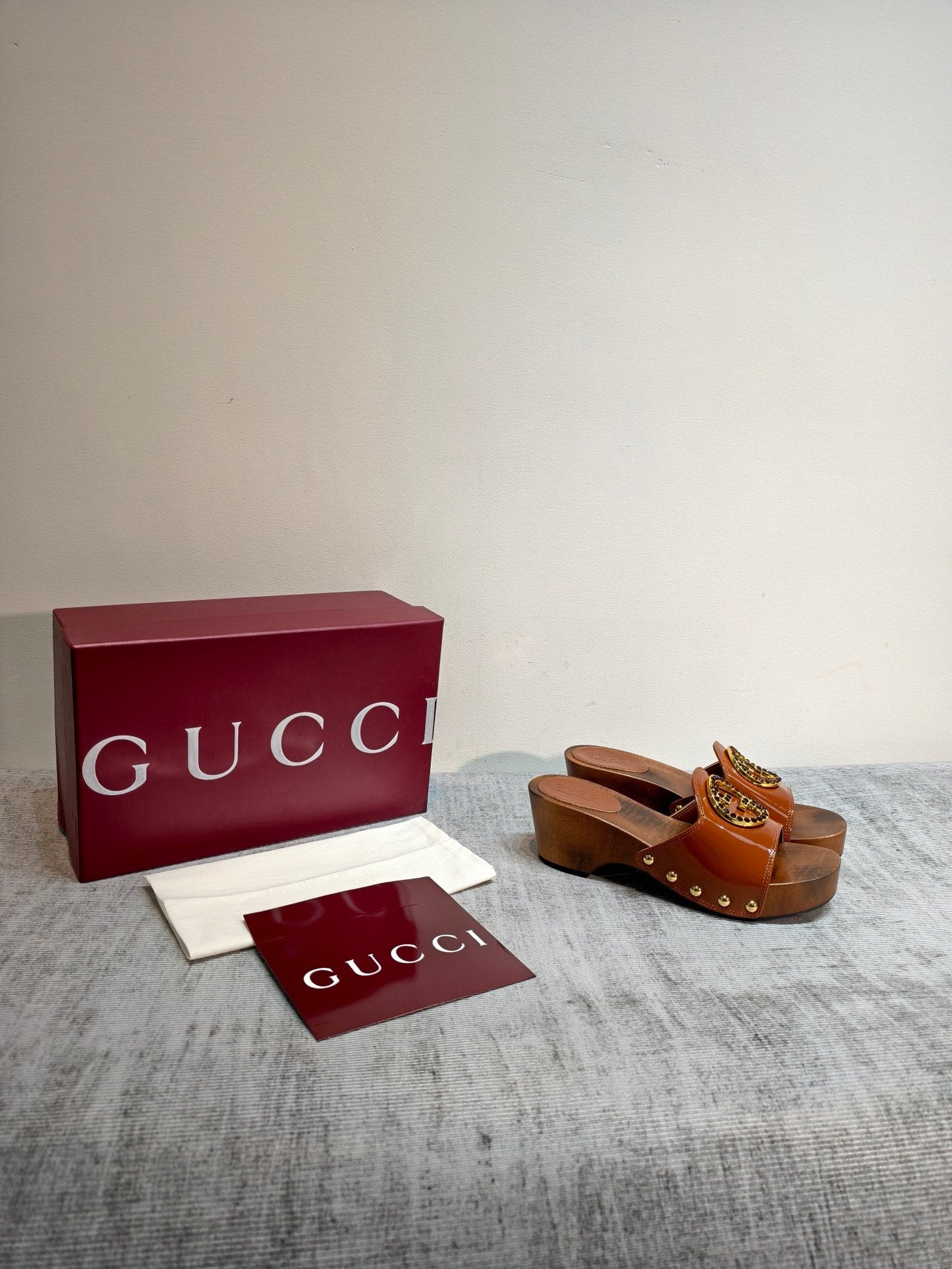 GG Clog Brown Patent Leather 864266
