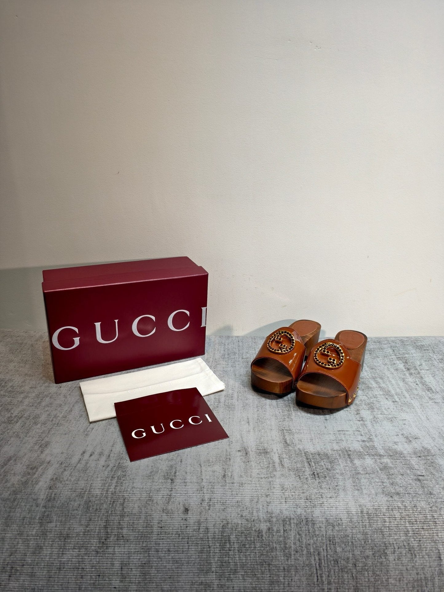GG Clog Brown Patent Leather 864266