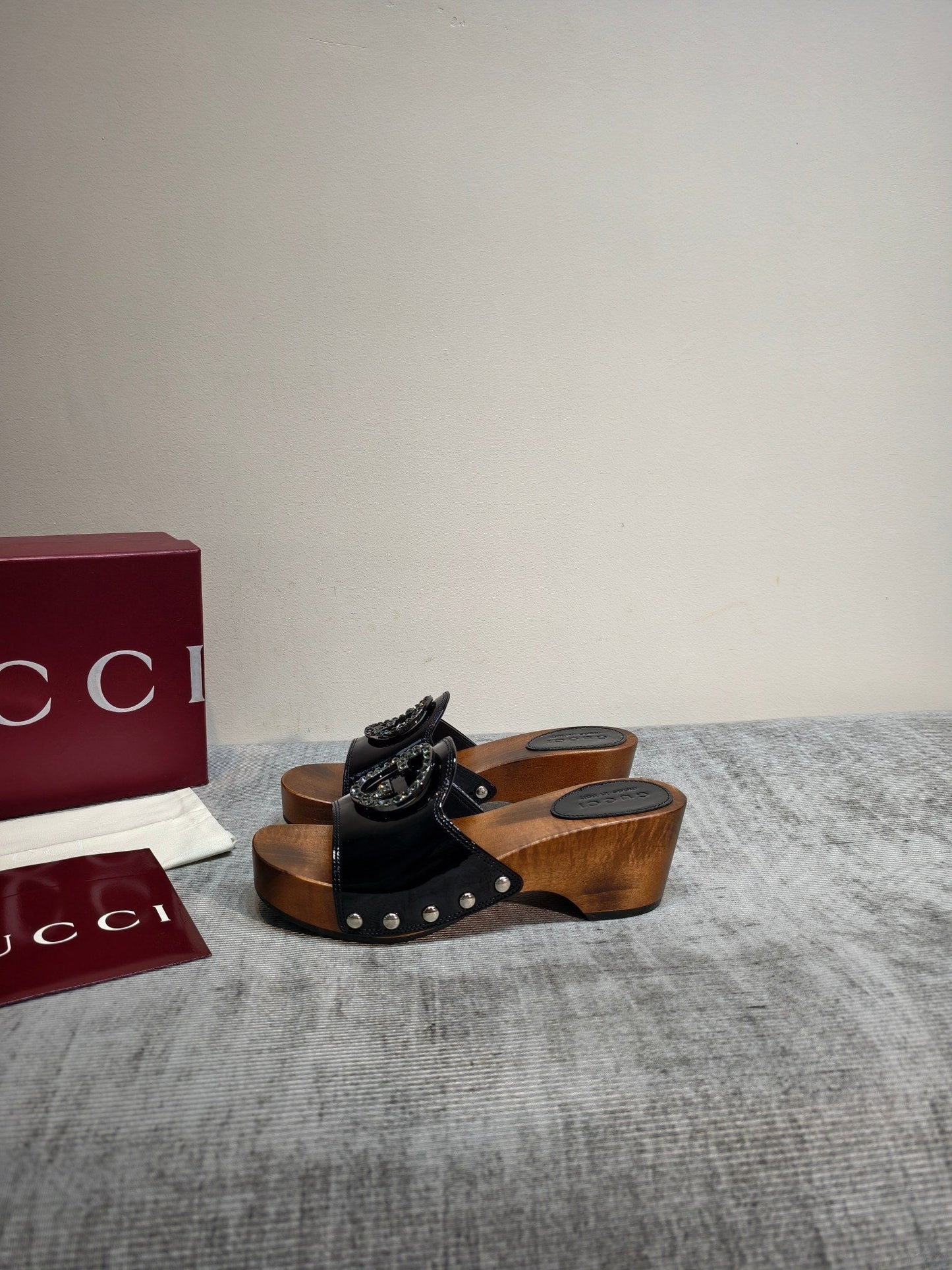 GG Clog Black Patent Leather 864267