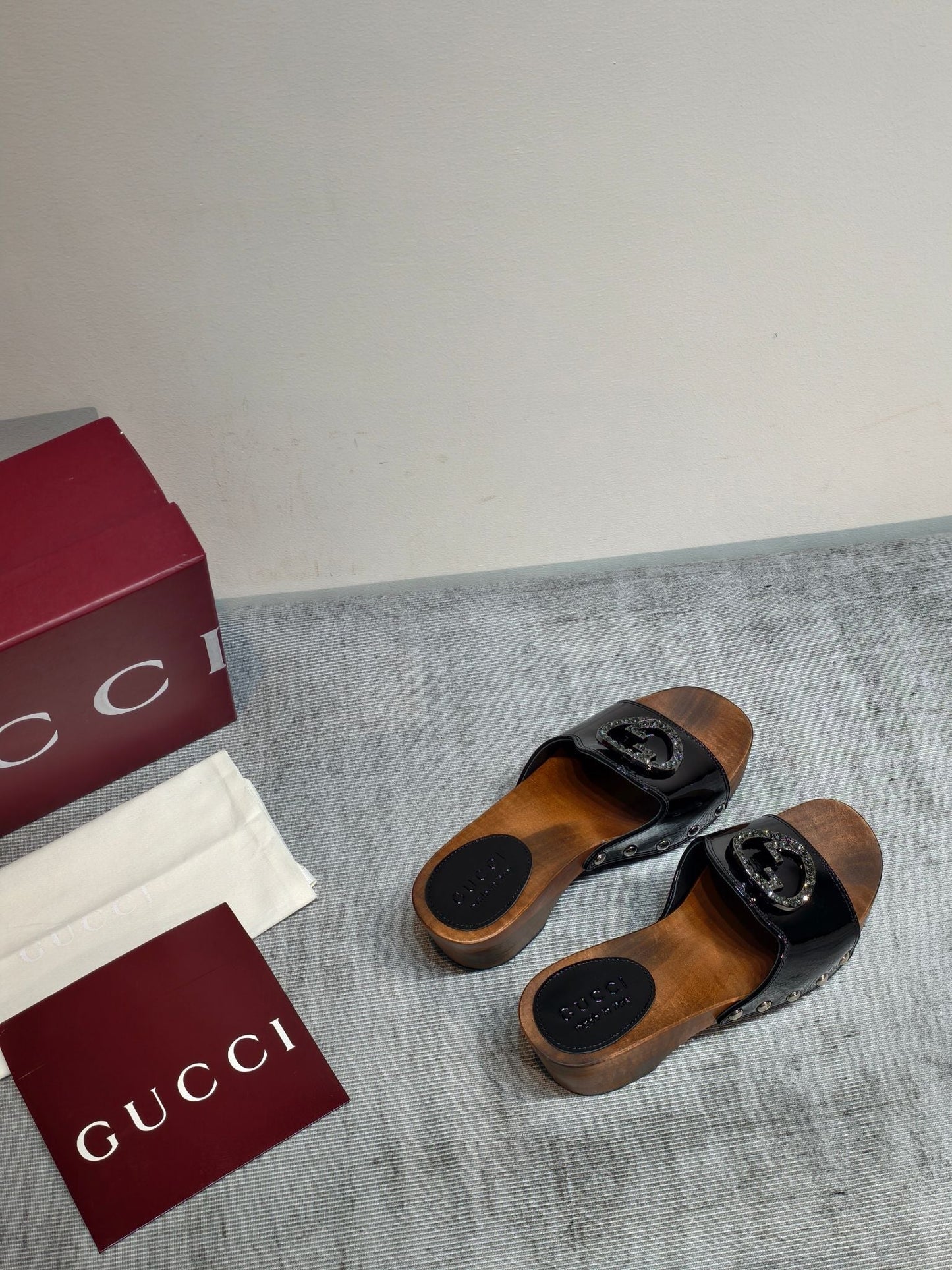 GG Clog Black Patent Leather 864267