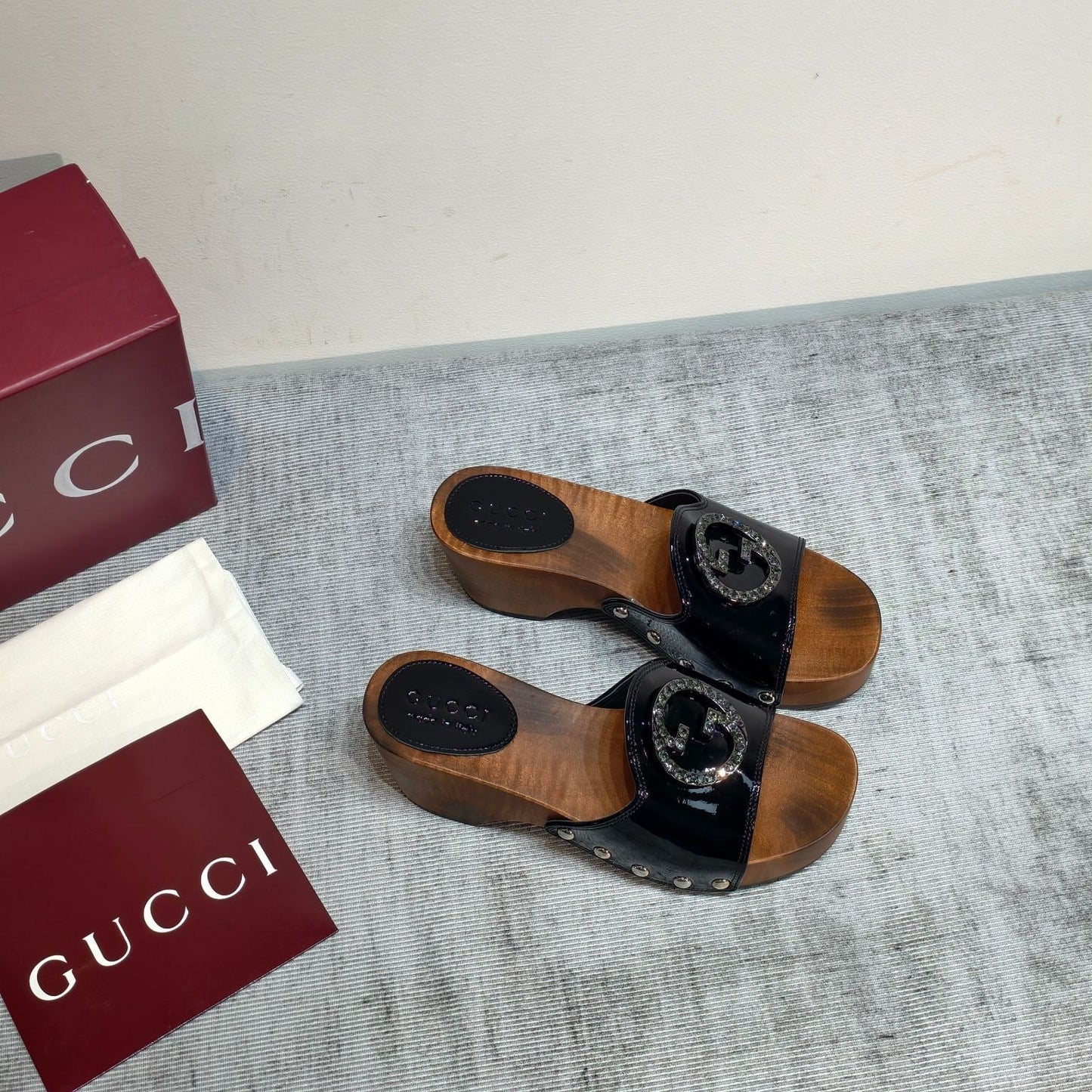GG Clog Black Patent Leather 864267