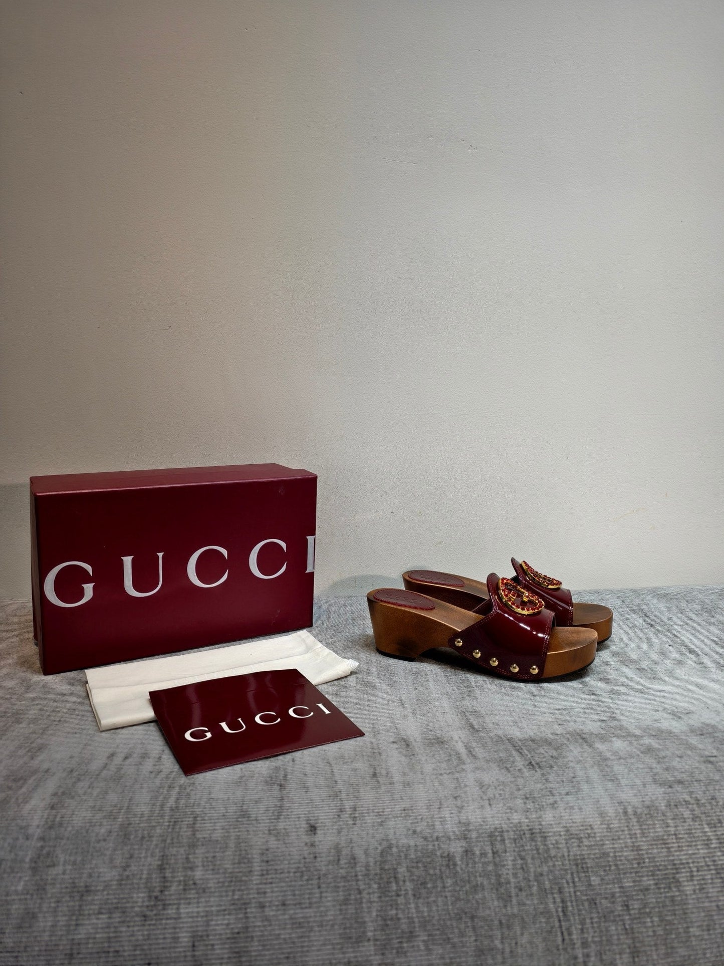 GG Clog Burgundy Patent Leather 864270