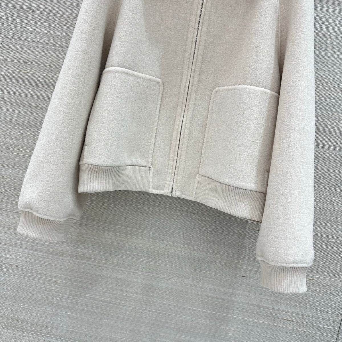 HM 26s Cashmere Bomber Jacket Light Beige 427328
