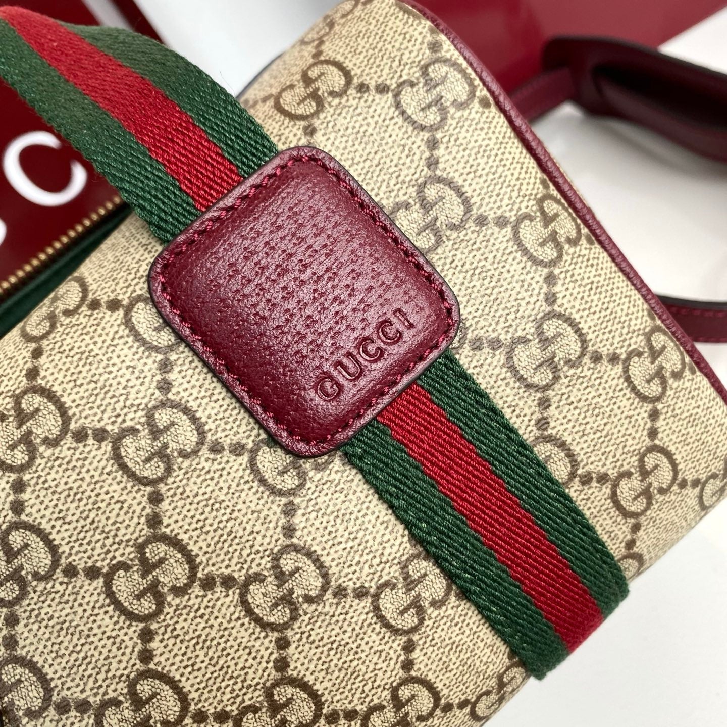 Gucci 25 GG Handbag 20cm  Beige mix Rosso Ancora Red Canvas Leather 286710