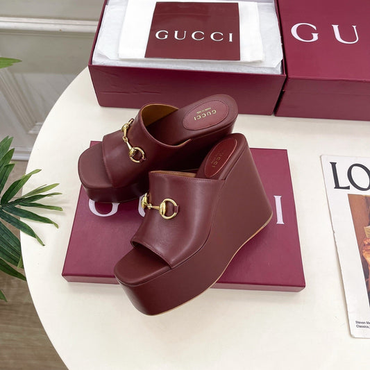 GC Wedge With Horsebit Sandal Burgundy Leather 640270