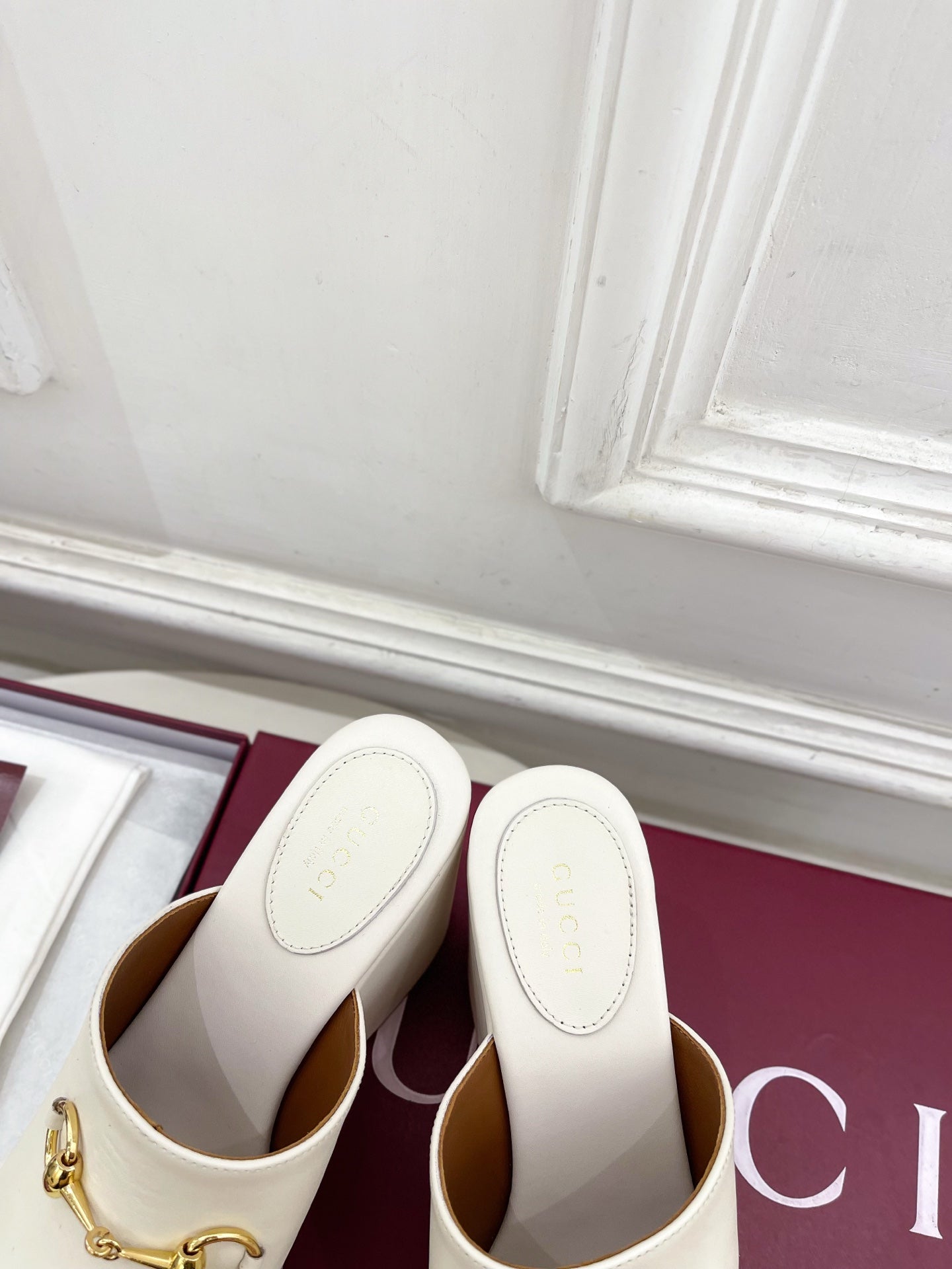 GC Wedge With Horsebit Sandal White Leather 640269