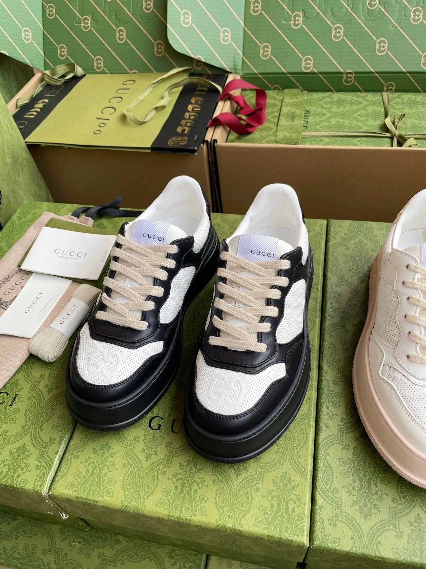 GG 26 Sneaker White Navy Blue Canvas Suede 632877