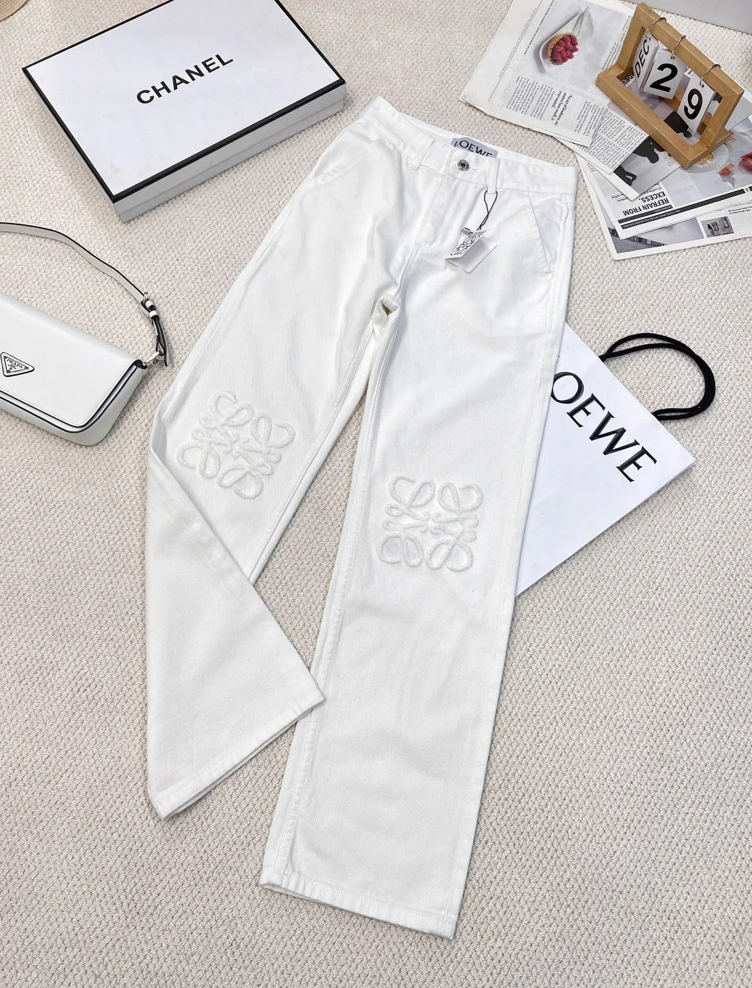 LOEWE JEANS STYLE 209