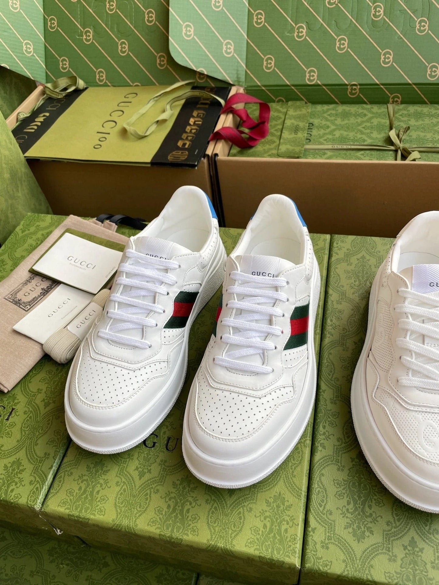 GG 26 Sneaker White Blue Calfskin 632887