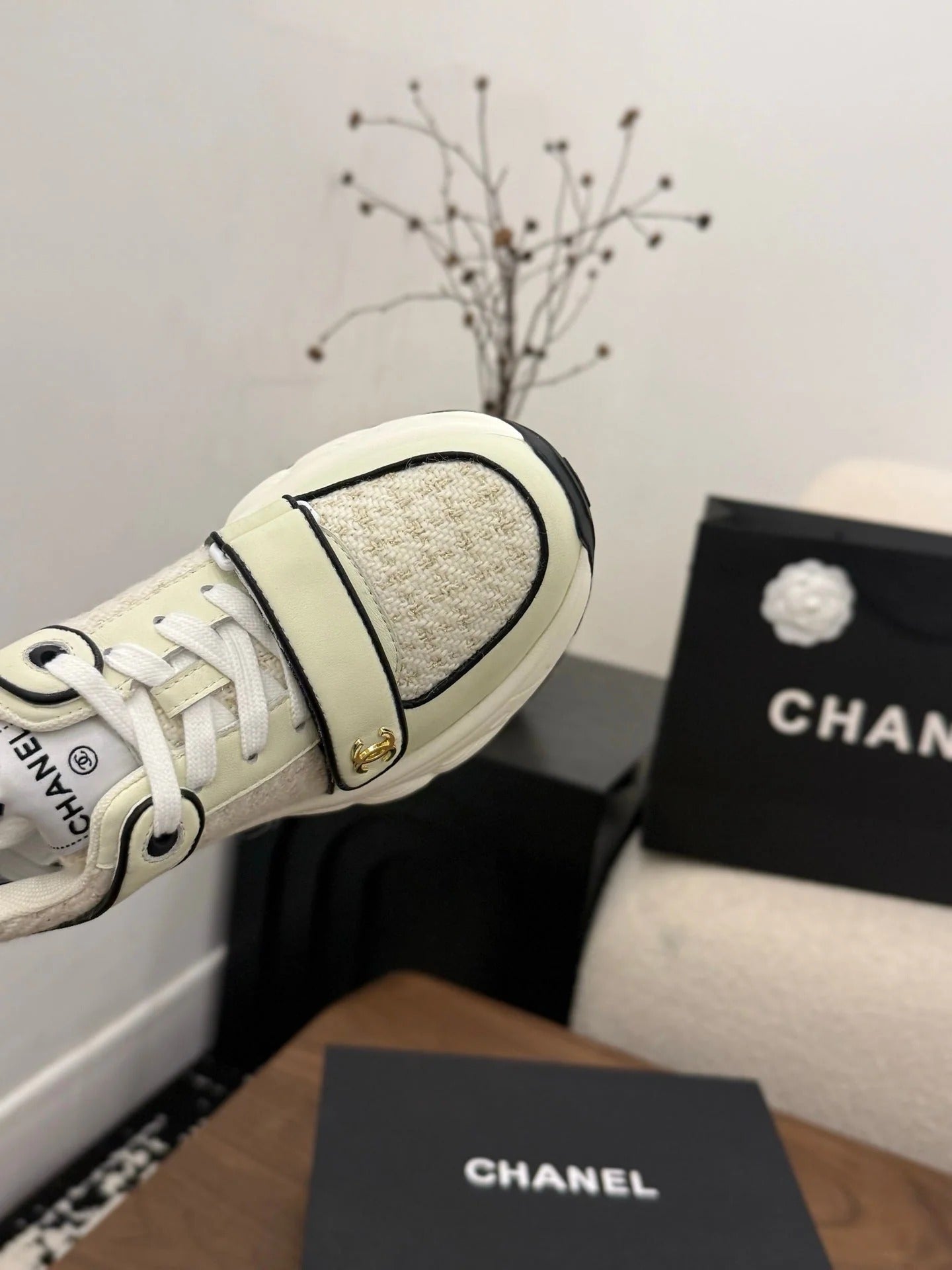 CC 26s Casual Sneaker Cream Tweed Leather 183603