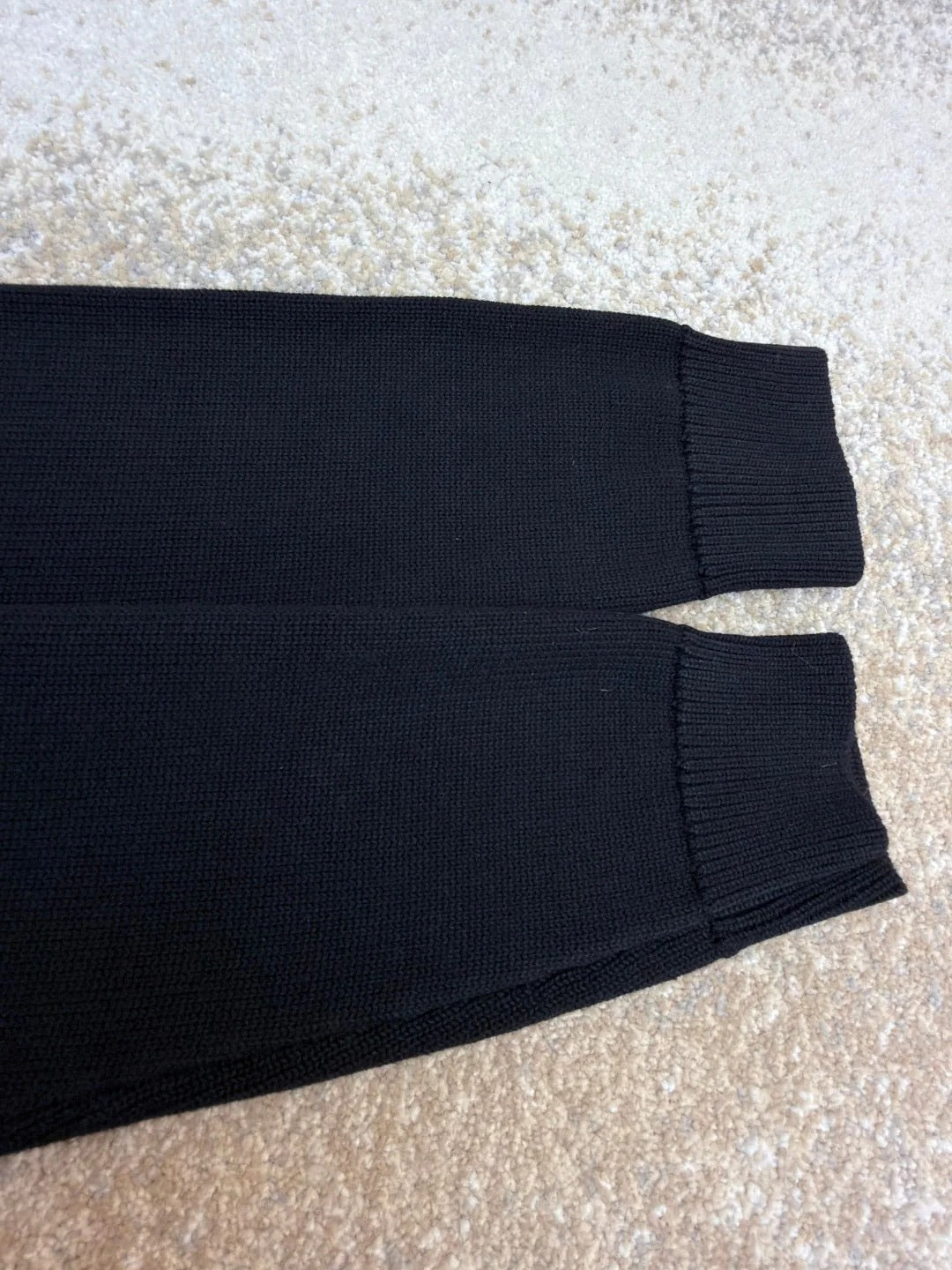 PRADA 25S CARDIGAN 490