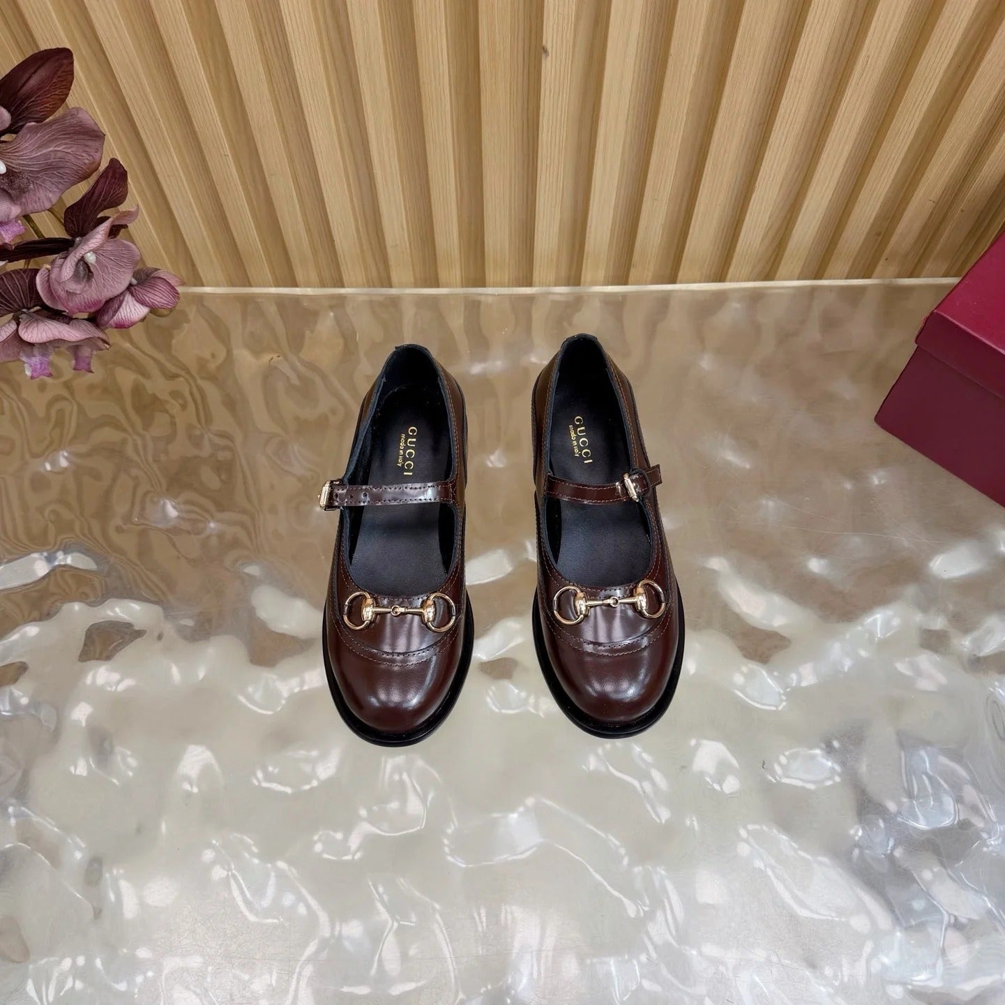 GG 26 Slip-on Dark Brown Sheepskin 589462