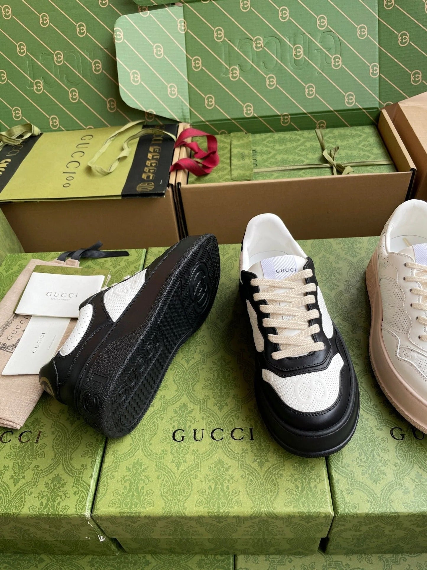 GG 26 Sneaker White Navy Blue Canvas Suede 632877
