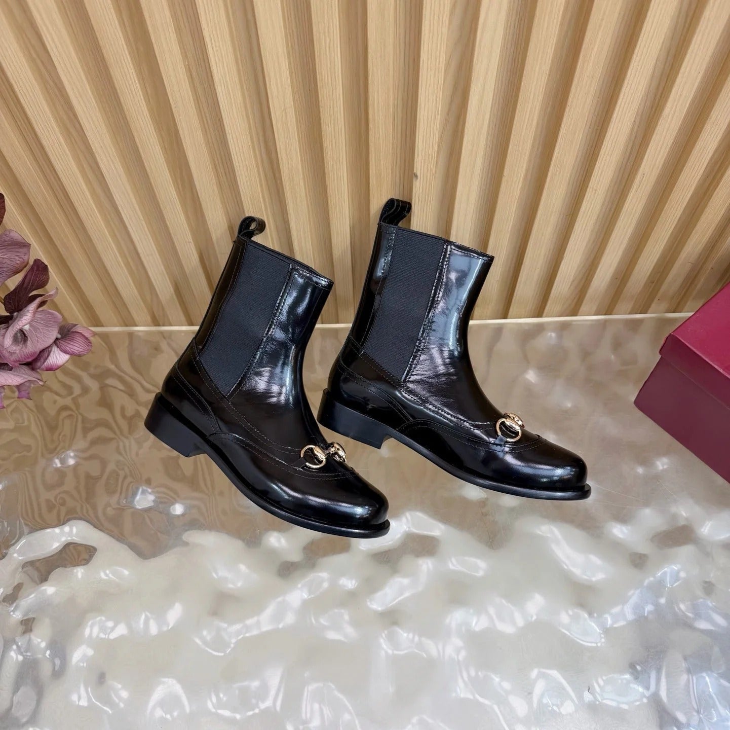 GG 26 Horsebit Martens Boots Black Sheepskin 589466