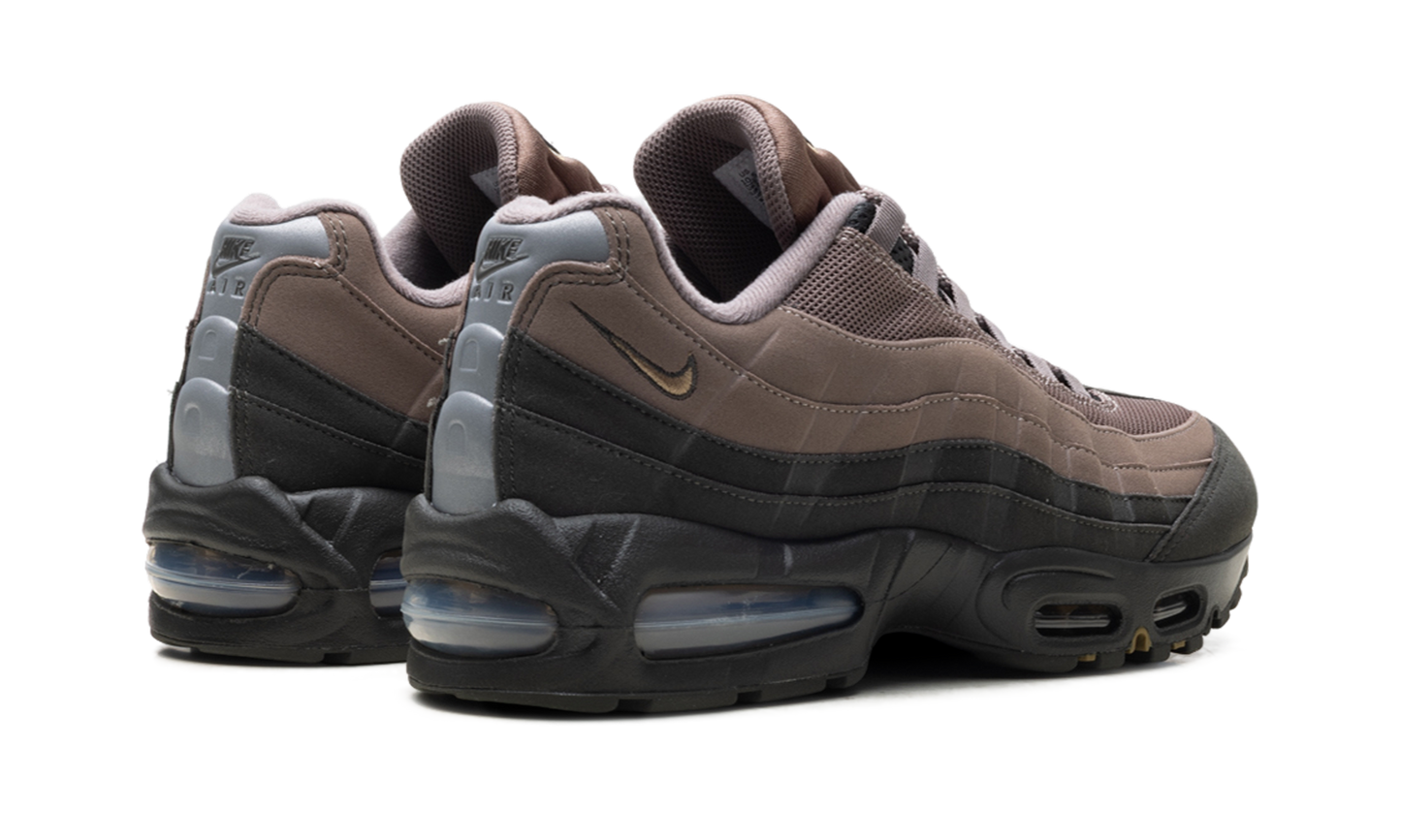 Air Max 95 Big Bubble OG "Mink Brown/Newsprint" HM4740 200