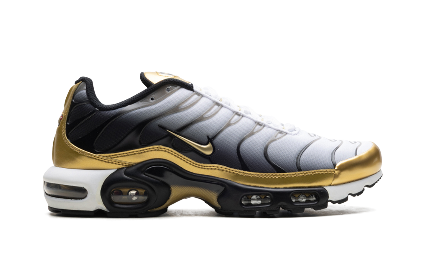 Air Max Plus "Footlocker - 50th Anniversary" HM0352 100