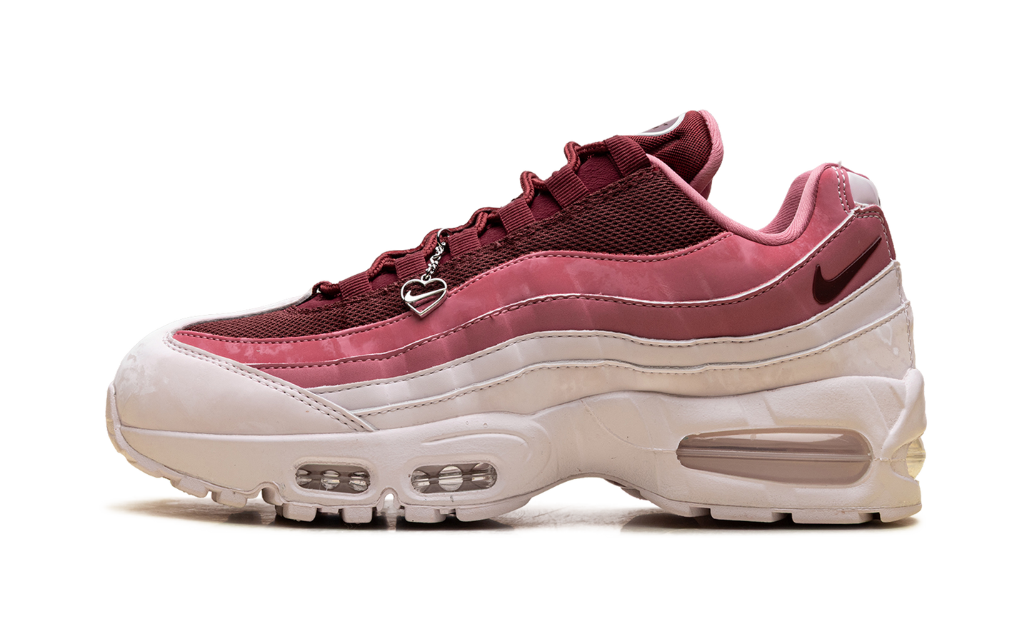 Air Max 95 WMNS "Valentine's Day 2026" IB8155 600
