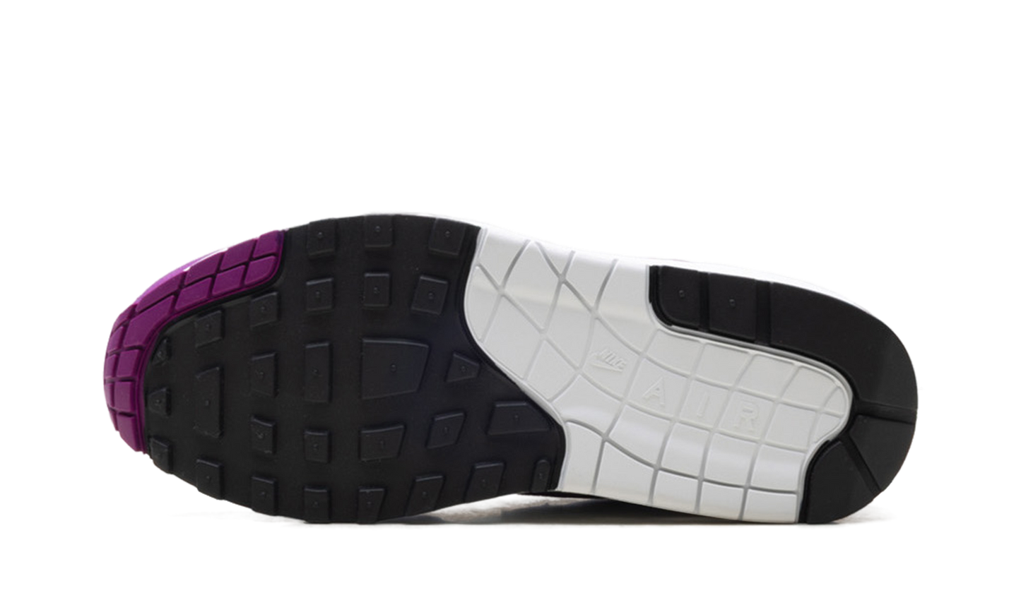 Air Max 1 '87 WMNS "Bold Berry" HF1194 101