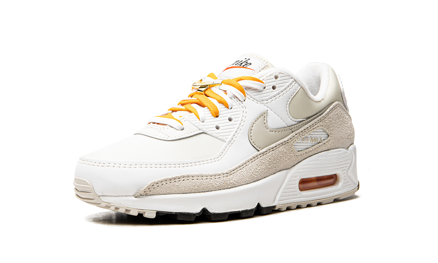 AIR MAX 90 NMS WMNS "Light Bone University Gold" DA8709 100