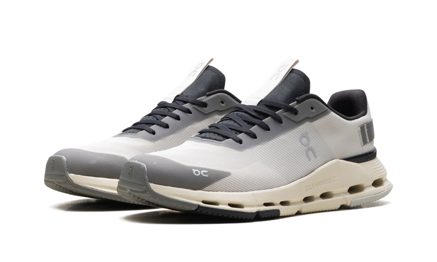 Cloudnova Form 2 "Pearl Black" 3ME30152325