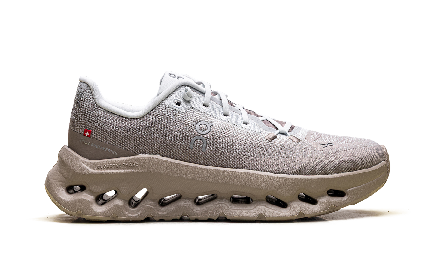 Cloudtilt WMNS "Beige" 3WE10056055