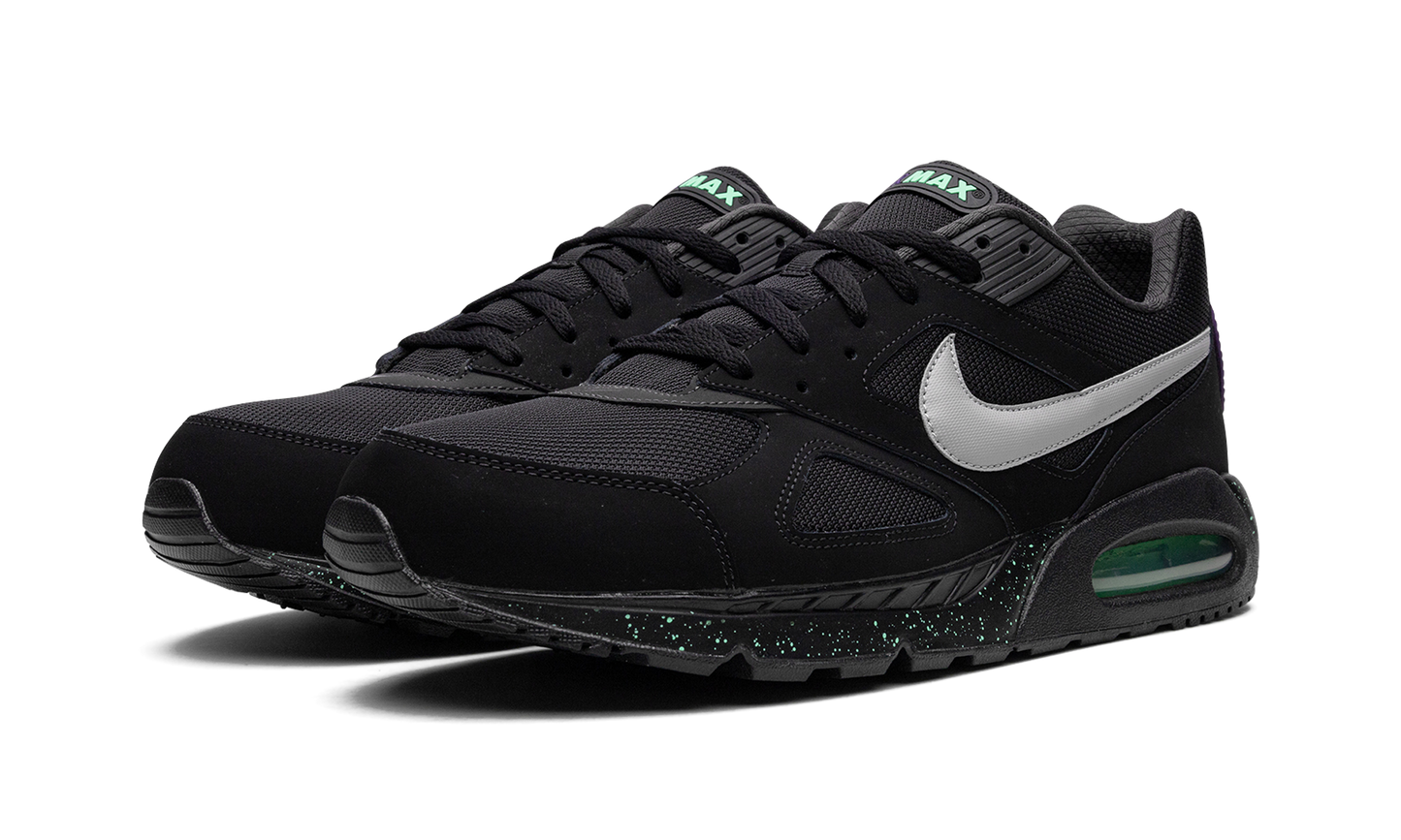 Air Max IVO "Black Metallic Silver" 580518 005