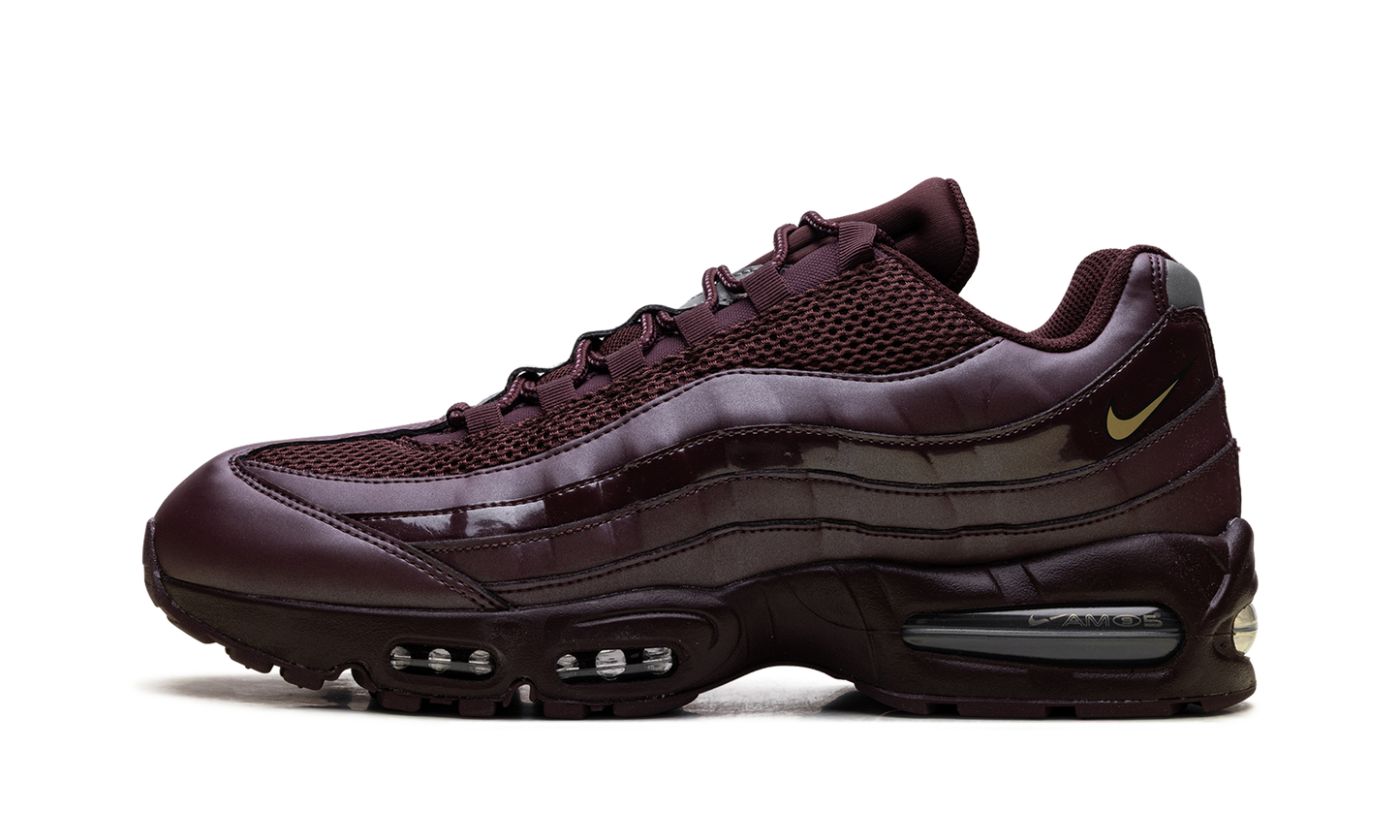 Air Max 95 SE "Big Bubble Total 90 Burgundy Crush" IB6830 601