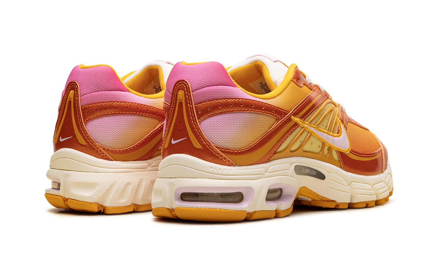 Air Max Moto 2K WMNS "Orange Horizon Pink Foam" IQ0381 818