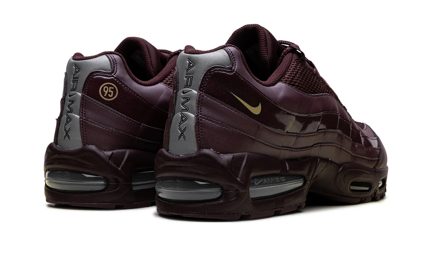 Air Max 95 SE "Big Bubble Total 90 Burgundy Crush" IB6830 601