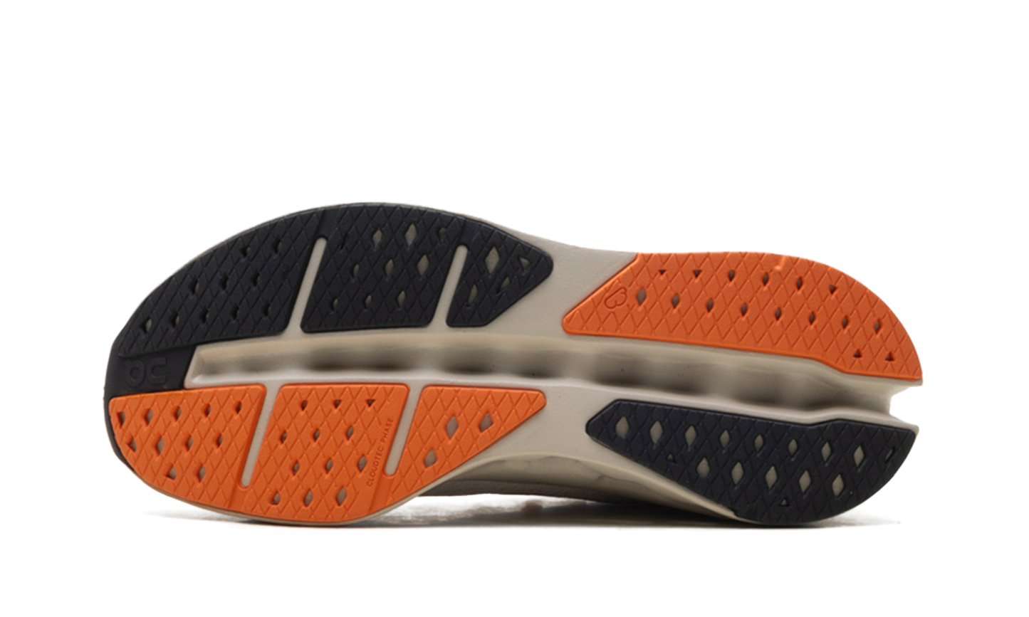 Cloudsurfer Max WMNS "Ivory / Salmon" 3WF30223297
