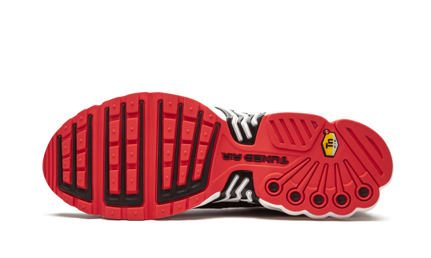 Air Max Plus III "Track Red" CJ0601 001